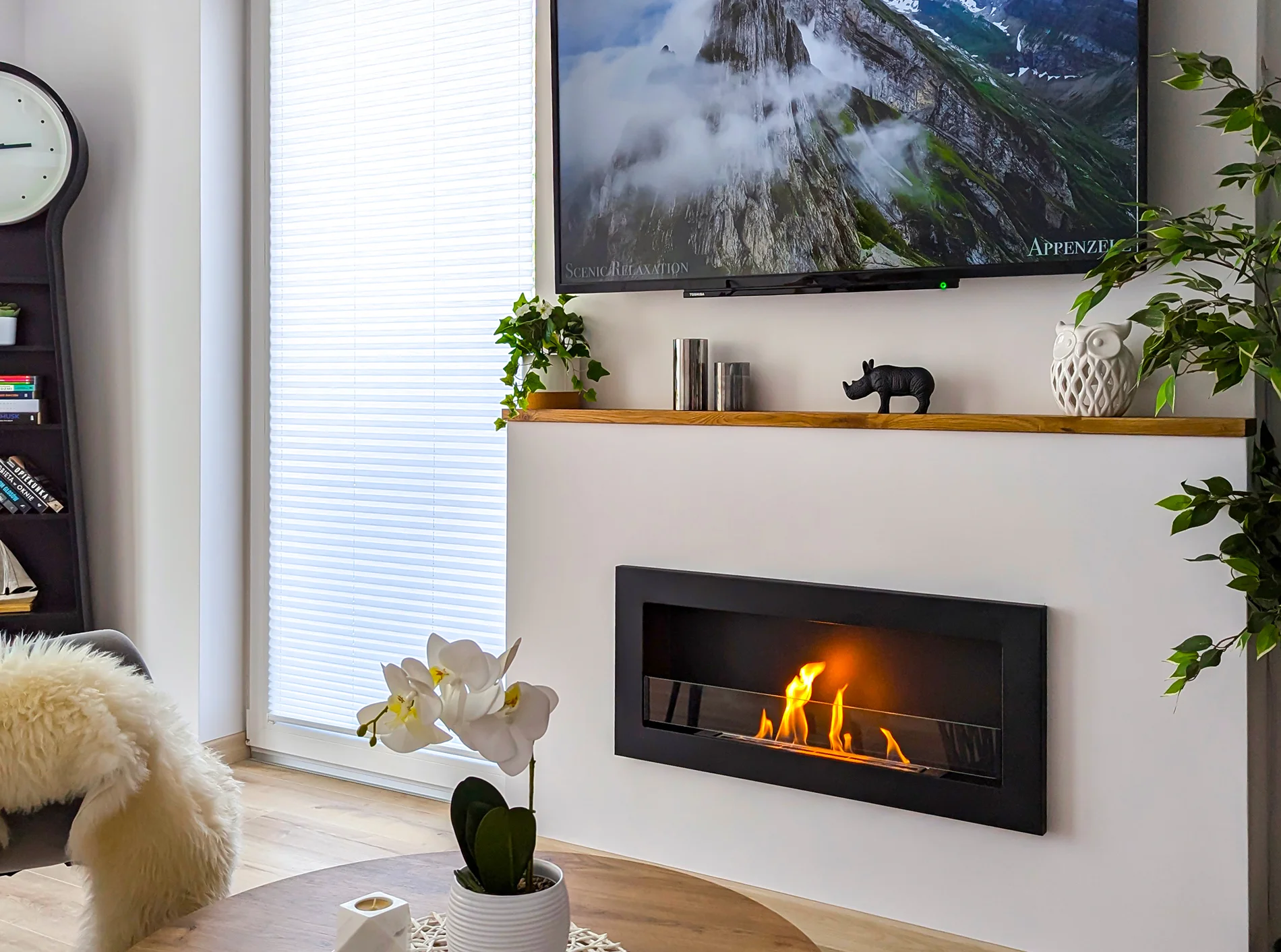 Biokominek wiszący 900x400 Slim z szybą 