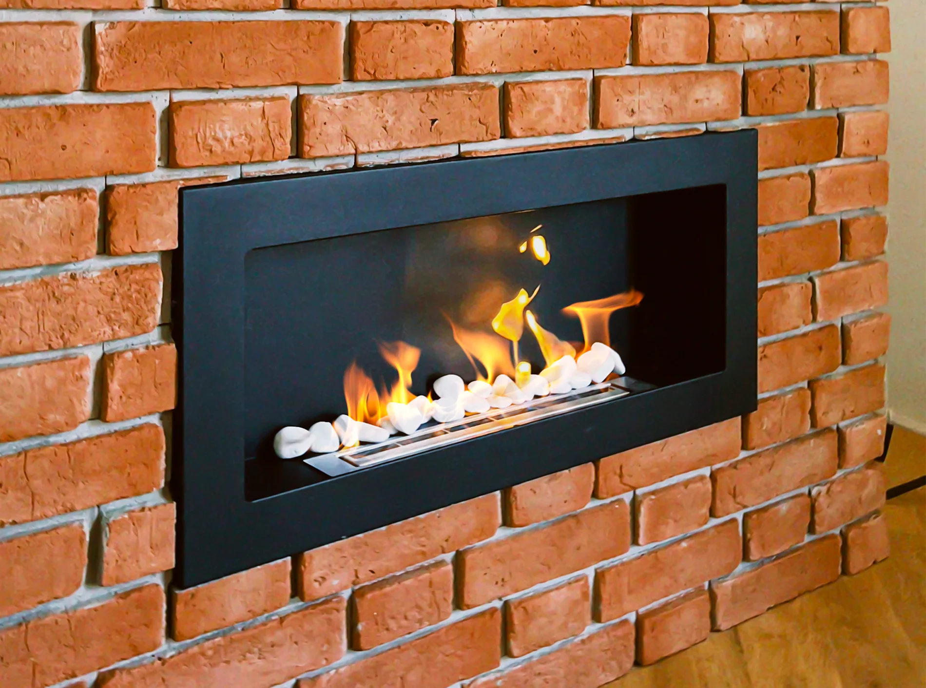 Biokominek wiszący 900x400 Slim z szybą